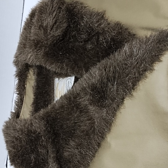 London Fog women's trench coat with fur trimming and lining tan Size: Pe… - Picture 8 of 9